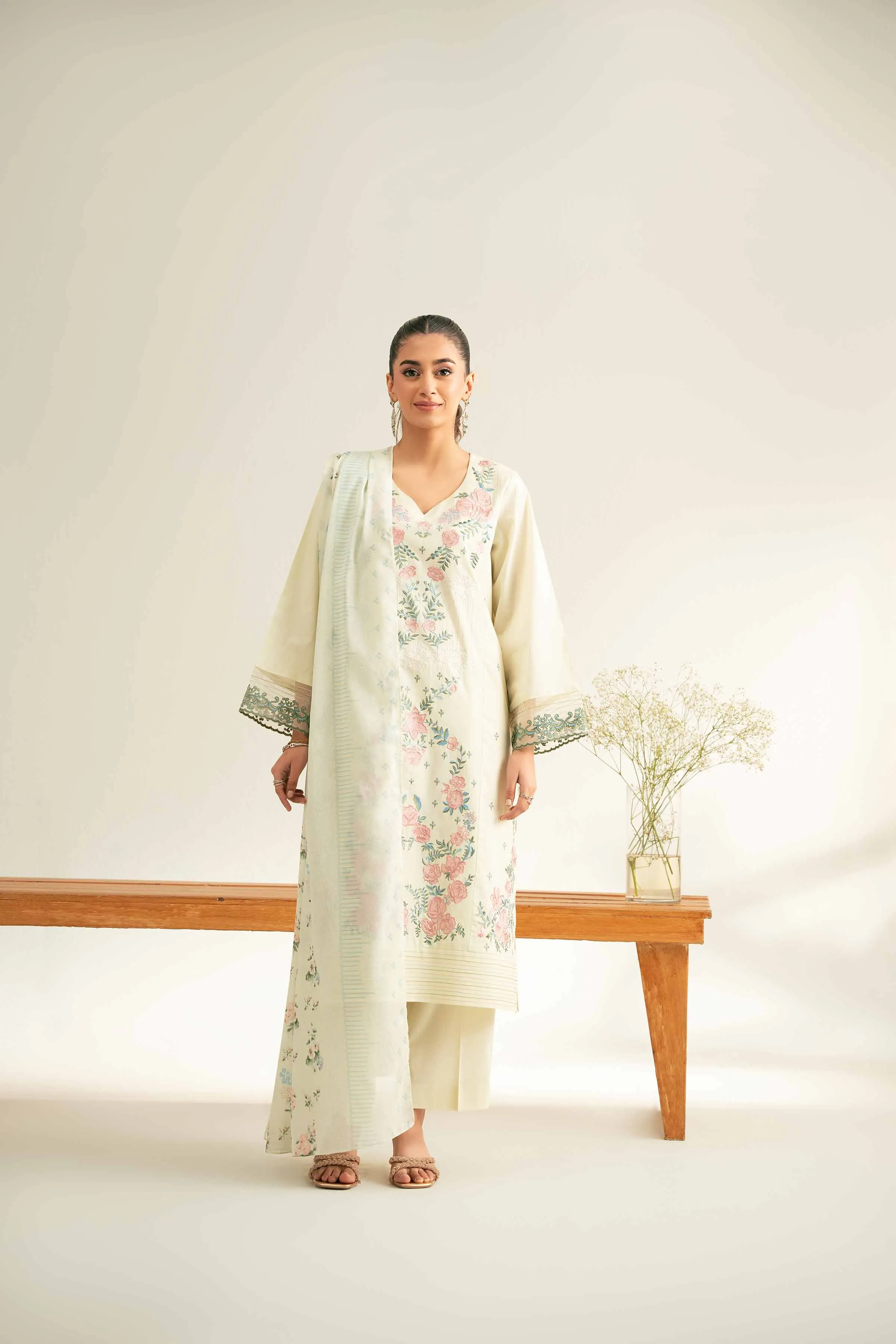 3 Piece - Printed Embroidered Suit - 42501658