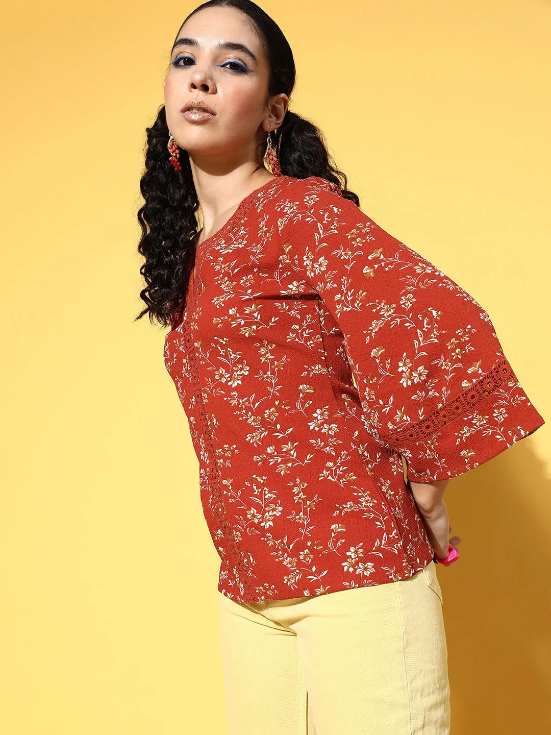Berrylush Women Red & Off-White Floral Printed V-Neck Three-Quarter Sleeve Laced Regular Top