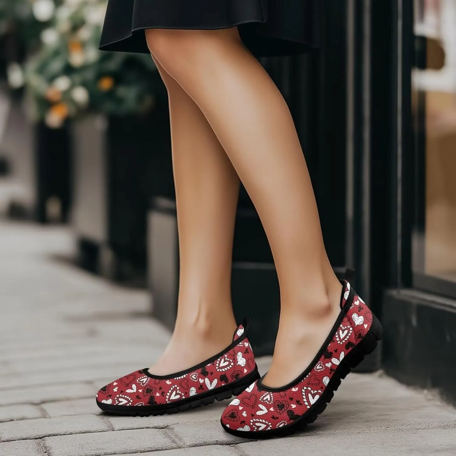 Binienty Casual Shoes for Women Mesh Kint Breathable Loafers Trendy Slip On Walking Sneakers Round Toe Flats for Travel