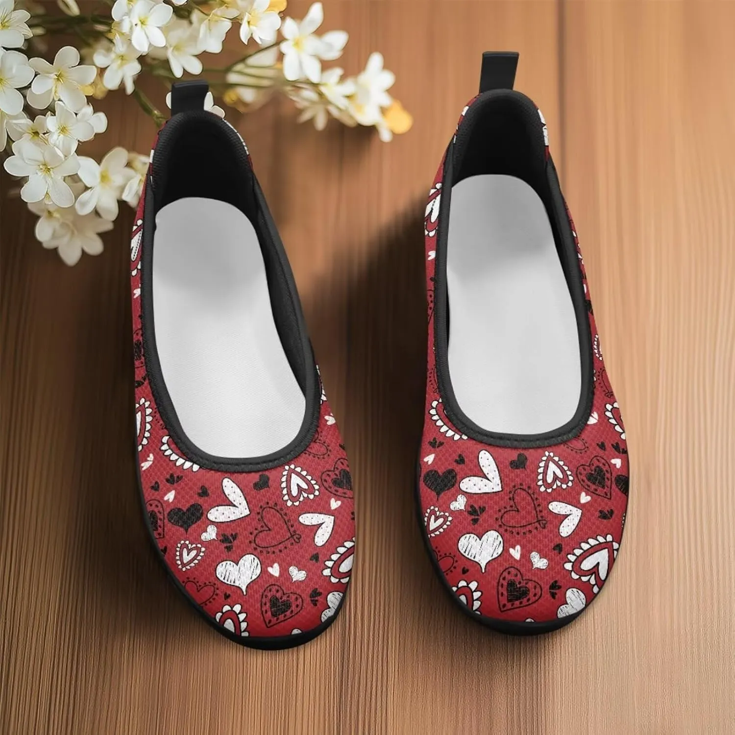 Binienty Casual Shoes for Women Mesh Kint Breathable Loafers Trendy Slip On Walking Sneakers Round Toe Flats for Travel