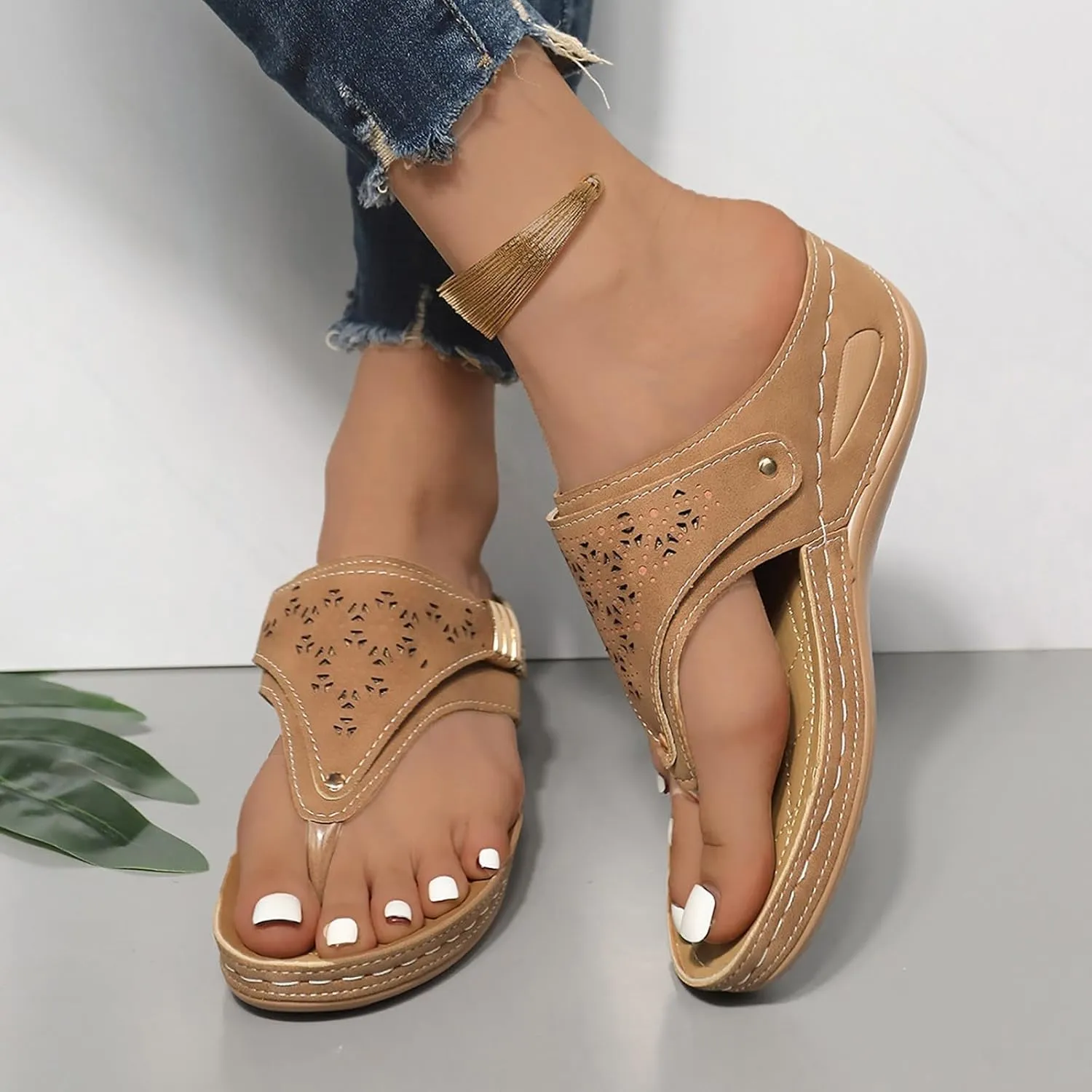 Breathable Mesh Hollow Sports Sandals Non-Slip 2024 New Womens Wedge Orthopedic Flip-Flops Summer Casual Sandals Open Toe