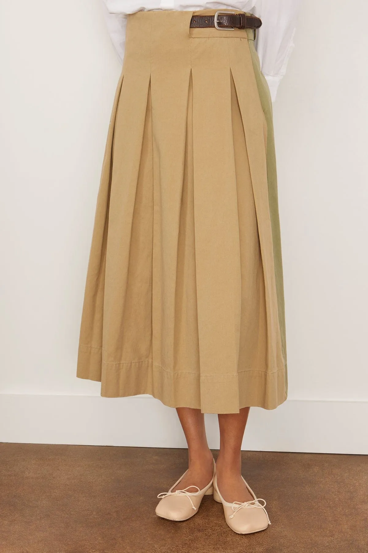 Carolina Chino Pleat Skirt in Chino