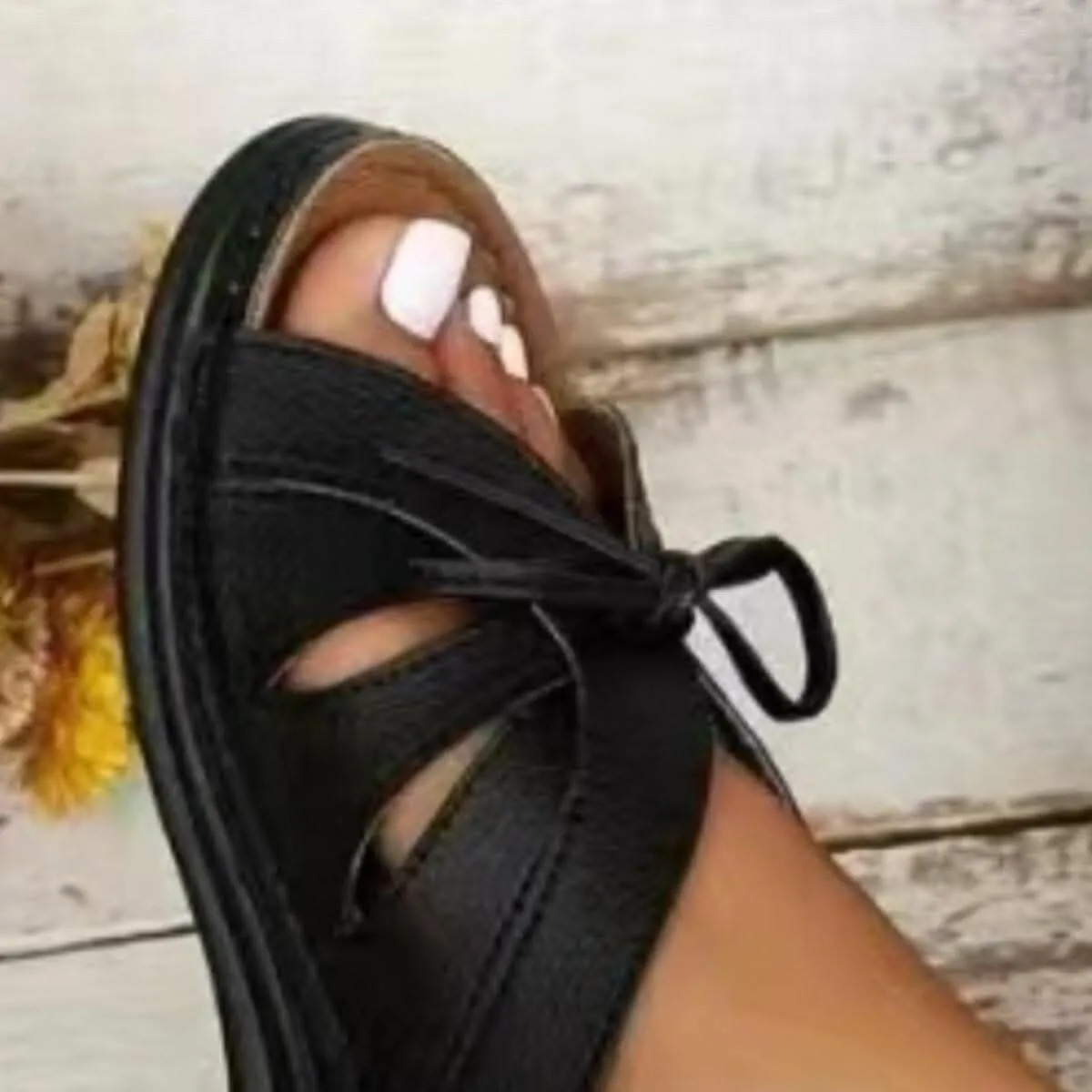 Chic low heel strappy sandals