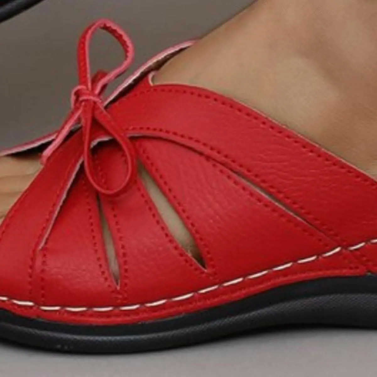 Chic low heel strappy sandals