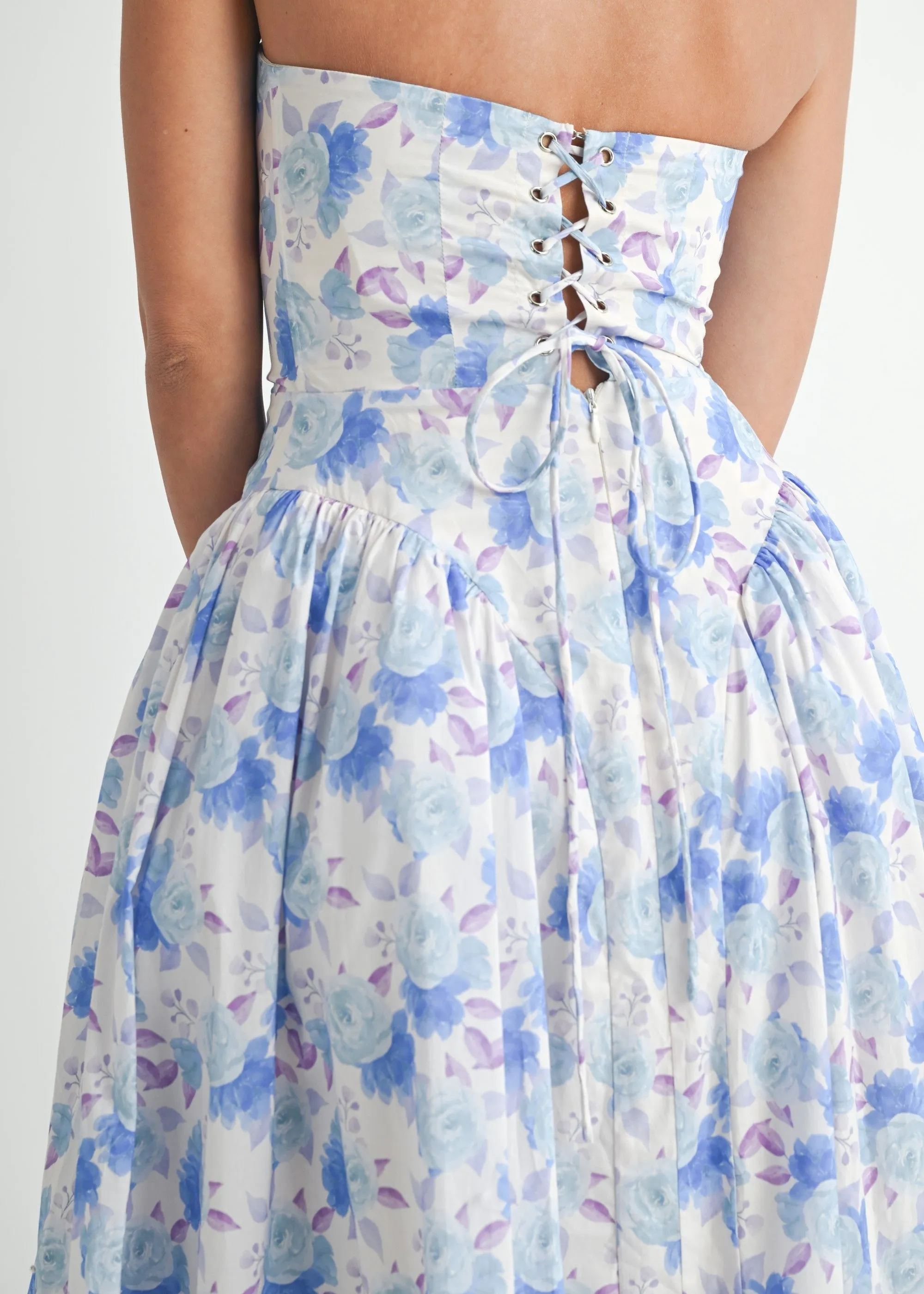 EVELYN FLORAL PRINTED MIDI DRESS