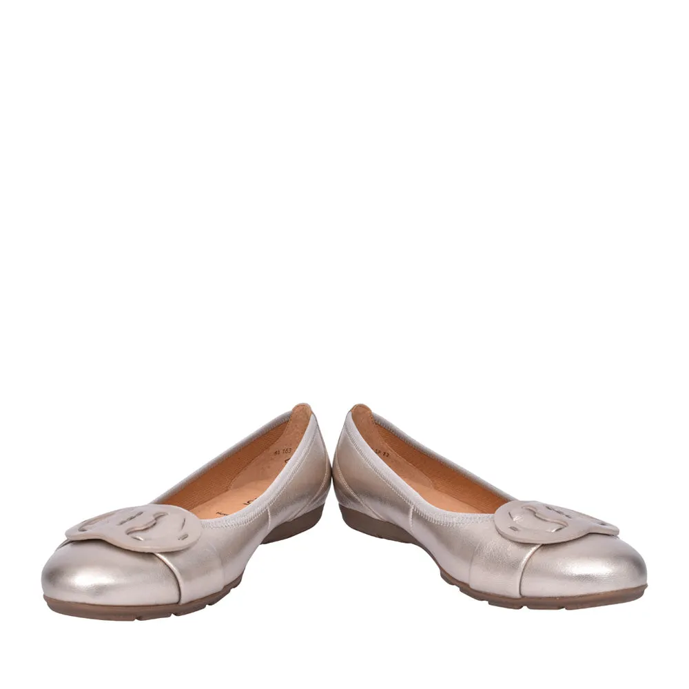 Gabor Gold Metallic Flats 64.163.62