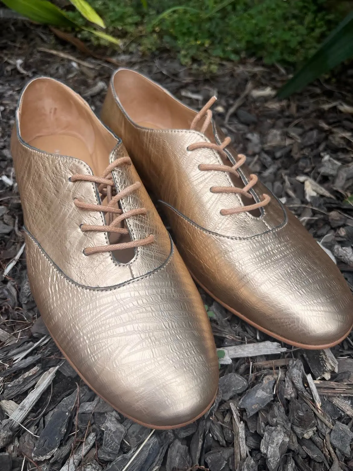 Inisas Shoes - Champange