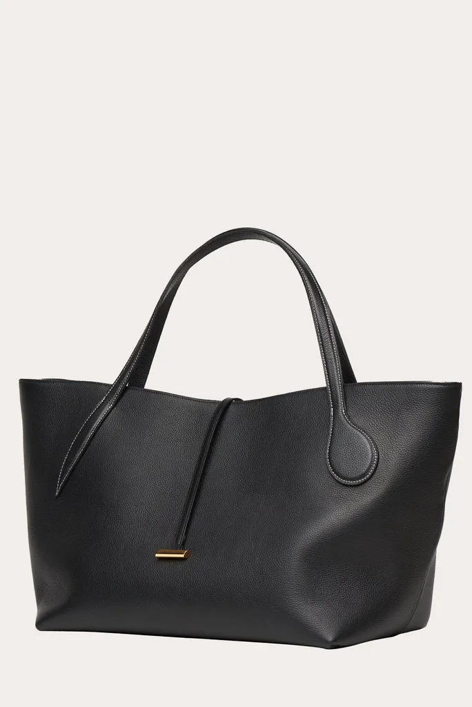 Liffner Zip Penne Tote Black