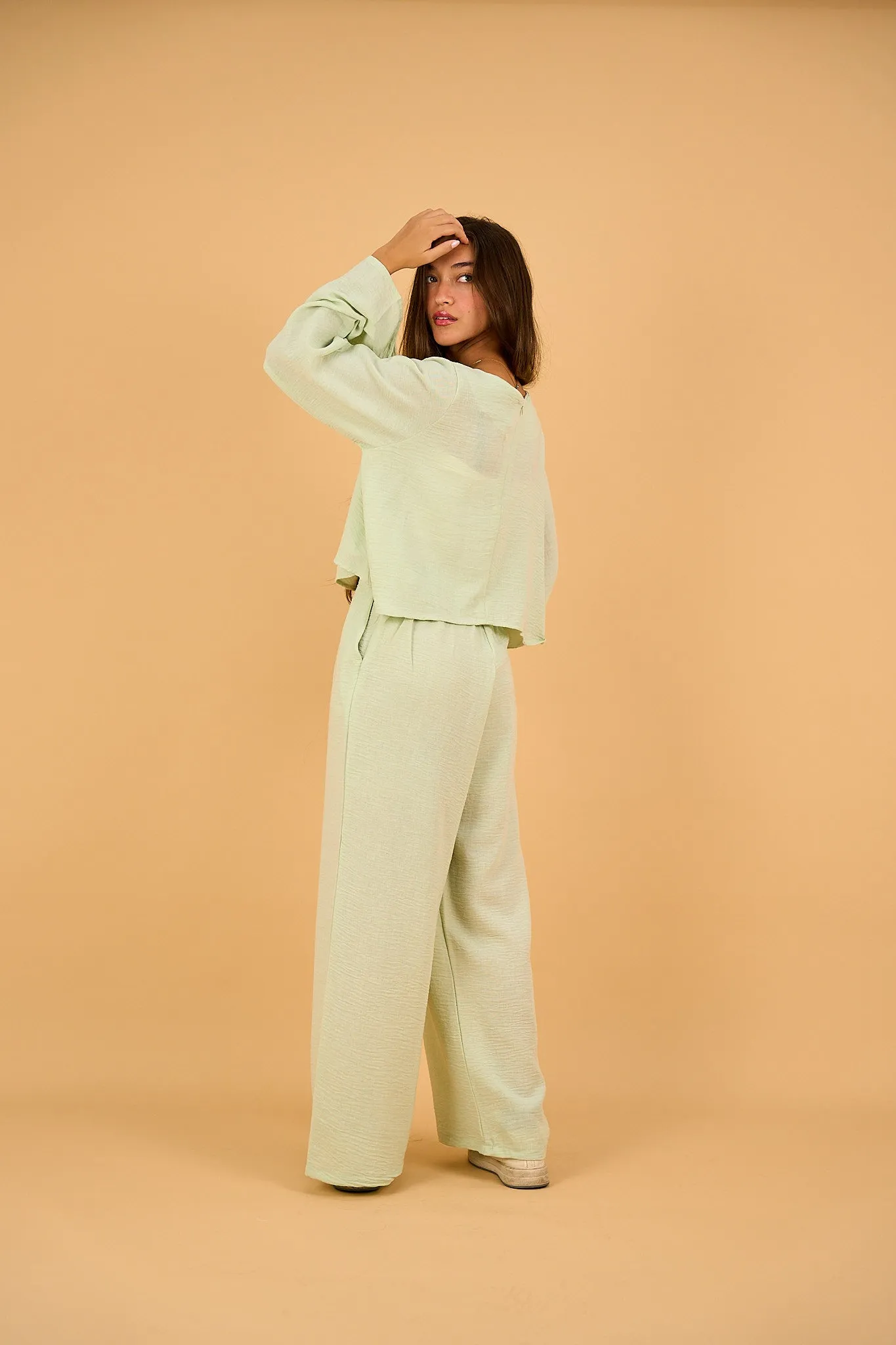 LUNA - Wide Leg Linen Pants - Pastel Green