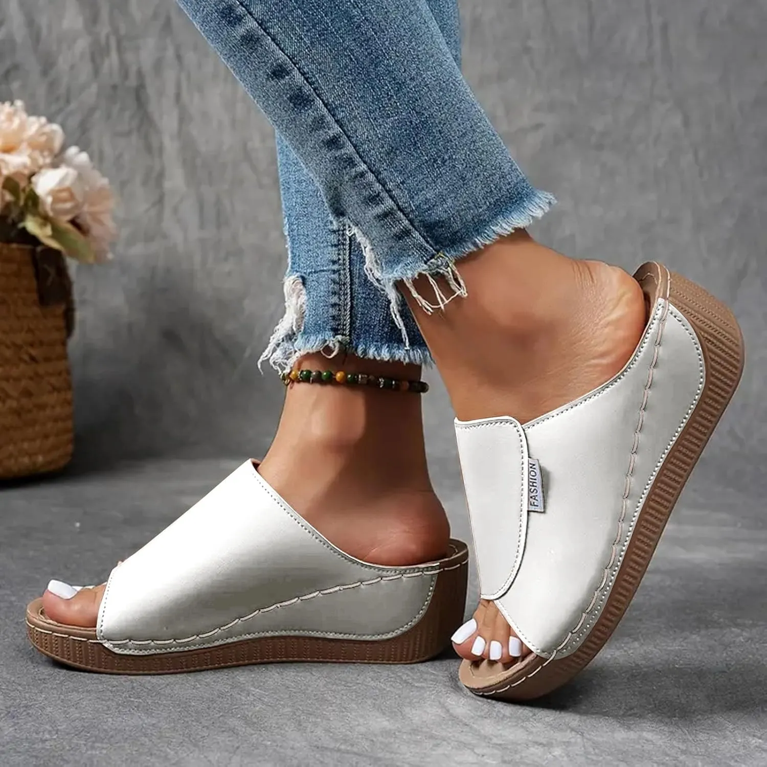 Orthopedic Wedge Sandals for Women 2025 Dressy Summer Comfortable Walking Flip Flops Foot Arch Supports Plantar Fasciitis Bunion Flat Slip On Slides Beach Orthotic Cushion Slide Shoes for Daily Wear