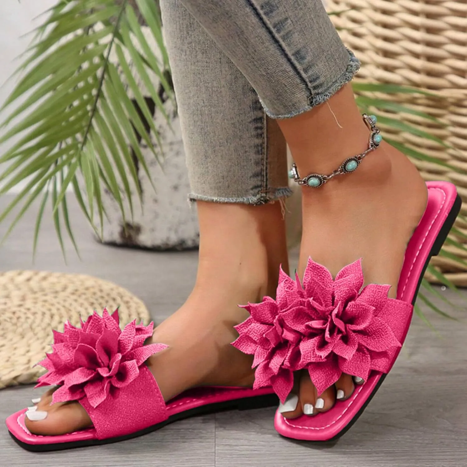 Slides Sandals Women Footwear Women's Summer Flat Casual Fashion Slippers Floral Embellishments One Line Beach Slippers