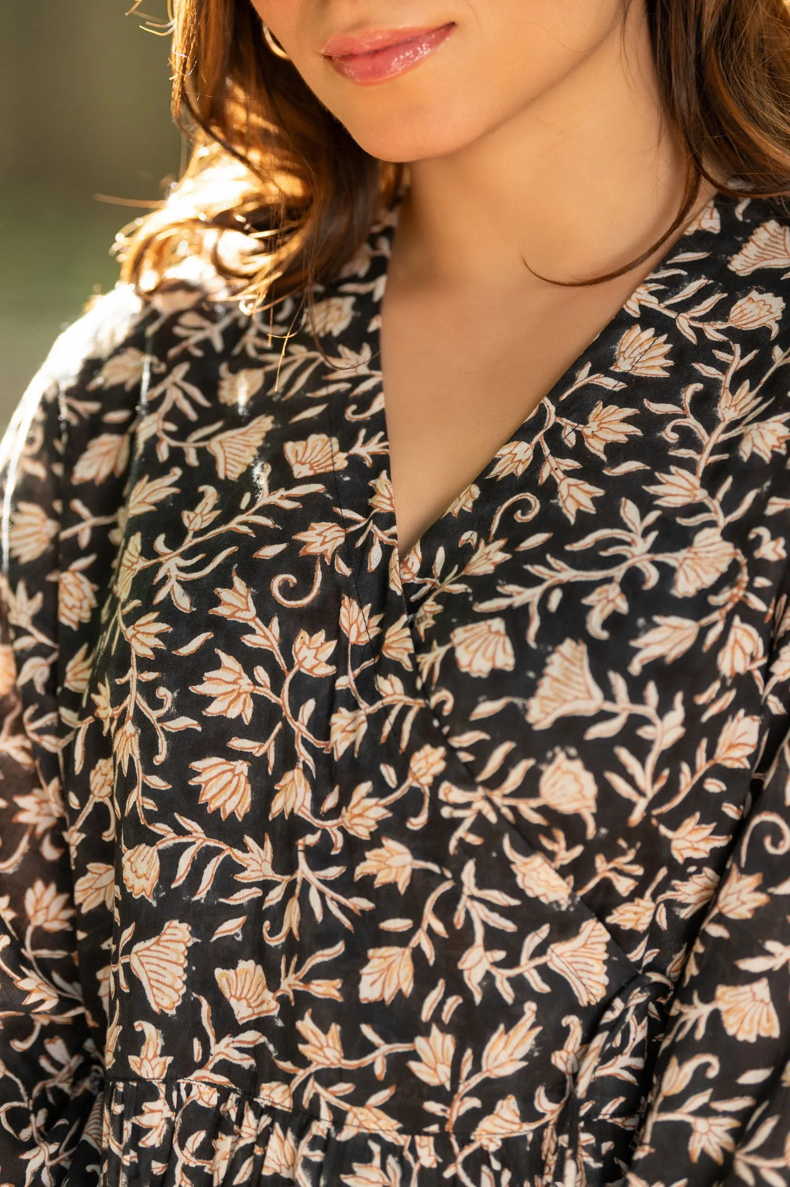 Women Cotton Printed V Neck Loose Fit Angarkha Top Black