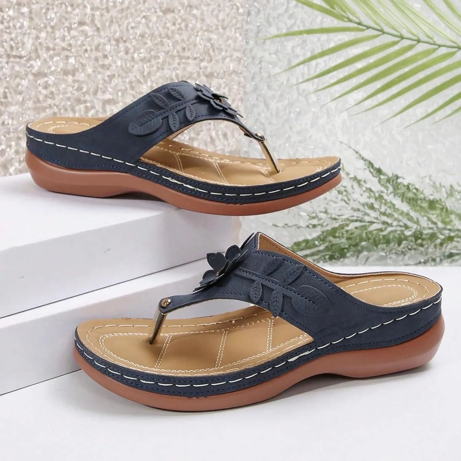 Women Orthopedic Wedge Sandals Bohemian Round Toe Flower Flip Flop Comfortable Outdoor Shoes Breathable Casual Low Heel Sandals for Women Fashionable Summer Footwear