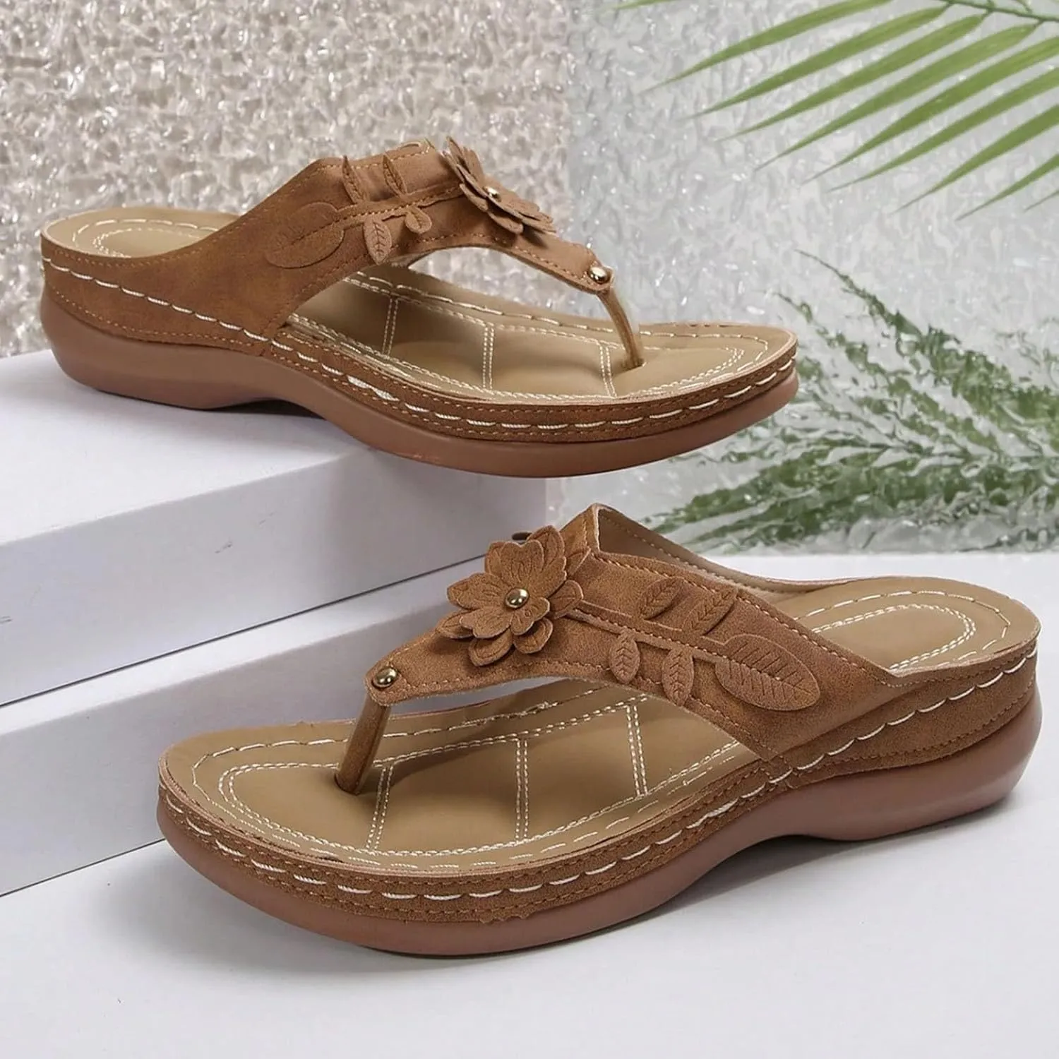 Women Orthopedic Wedge Sandals Bohemian Round Toe Flower Flip Flop Comfortable Outdoor Shoes Breathable Casual Low Heel Sandals for Women Fashionable Summer Footwear